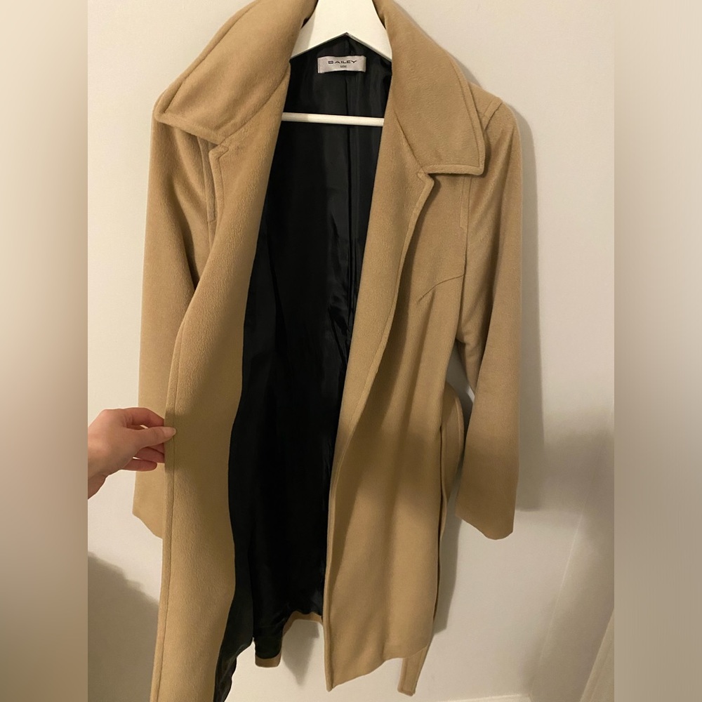 Women’s Soft Beige Long Coat - Picture 4 of 5